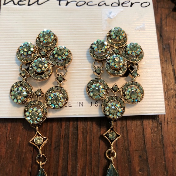 Statement necklace & earrings in peridot crystal - Picture 4 of 7